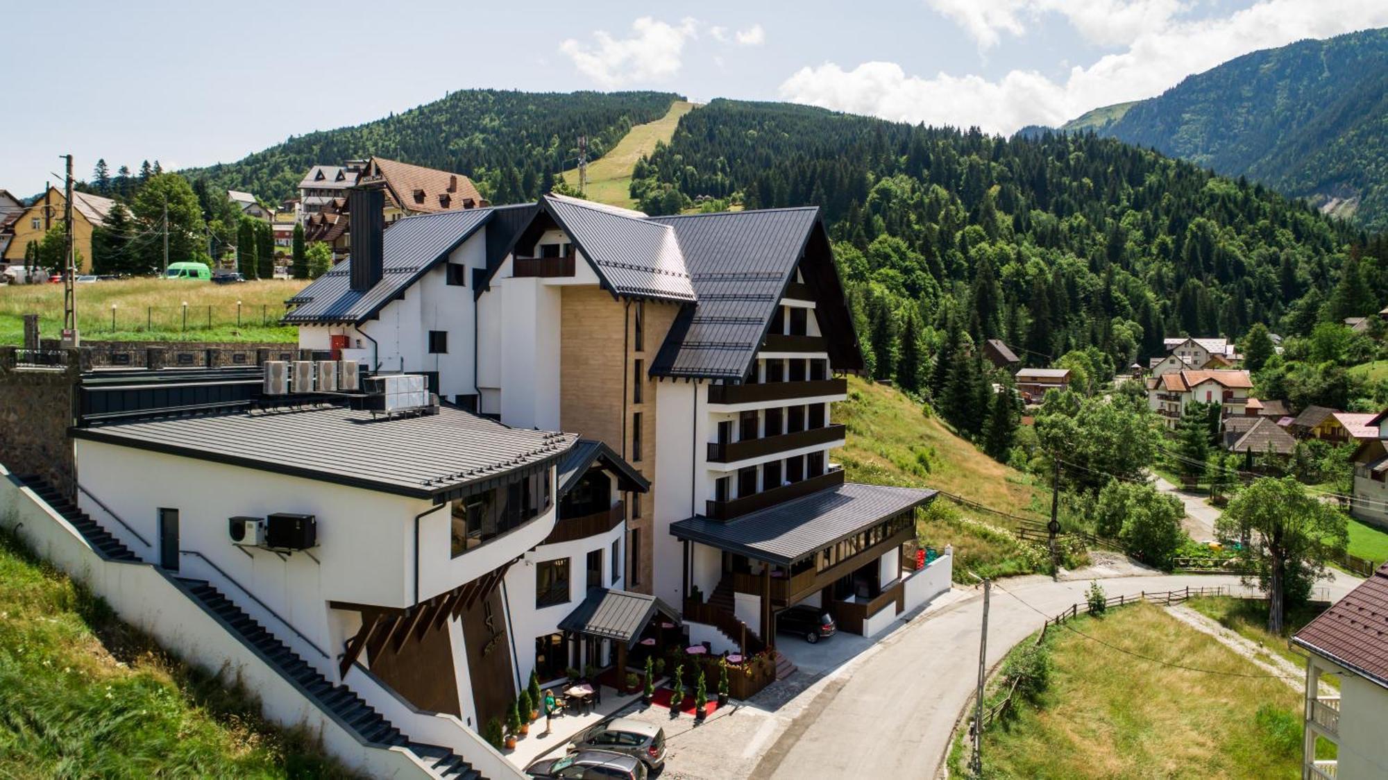 Hotel Roman Maramures - Ski & Spa Resort Statiunea Exteriér fotografie